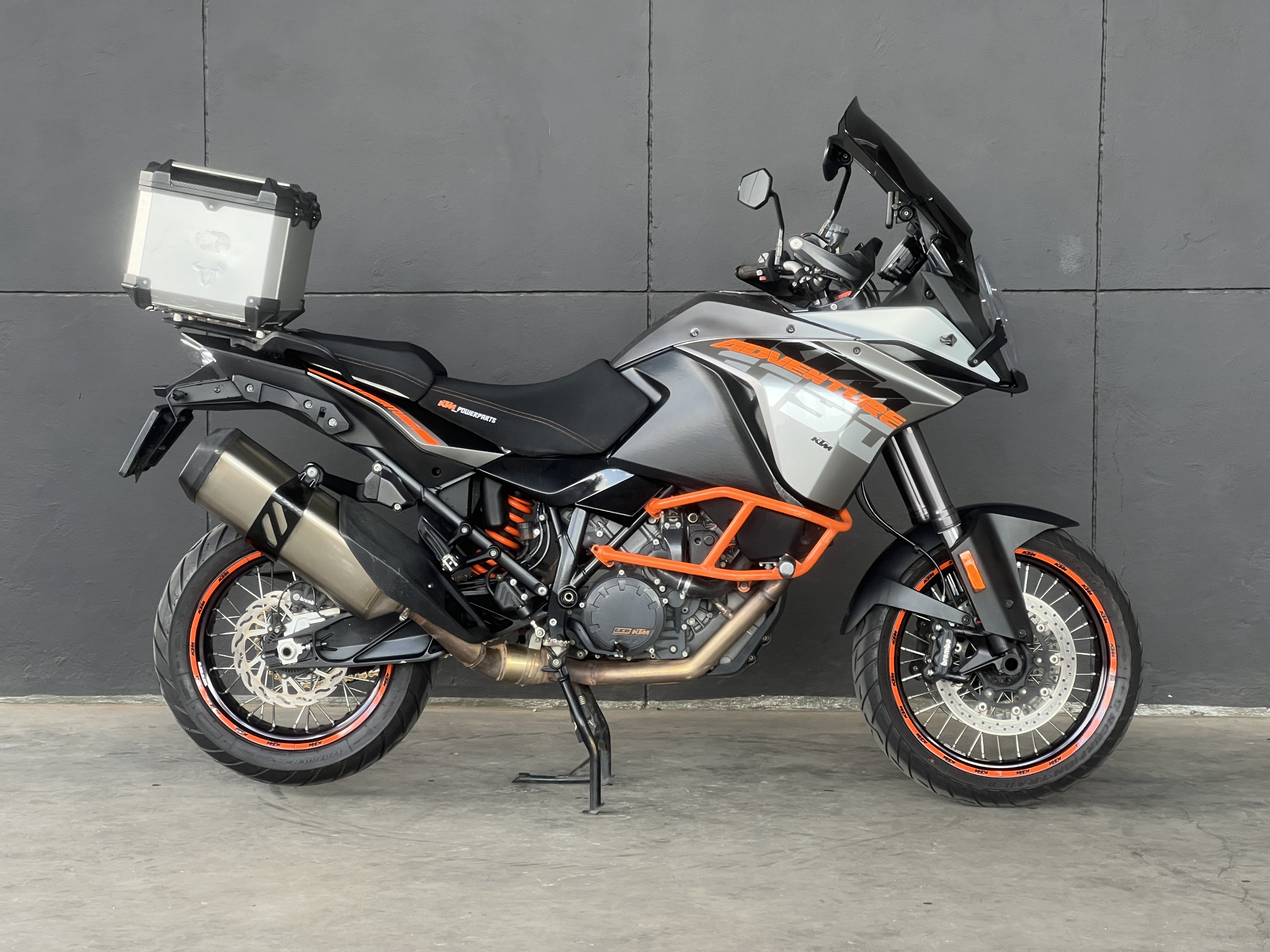 KTM 1190 ADVENTURE R