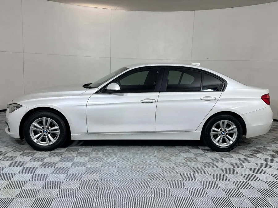 Used 2018 BMW 3 Series 318i auto - WeBuyCars Midstream