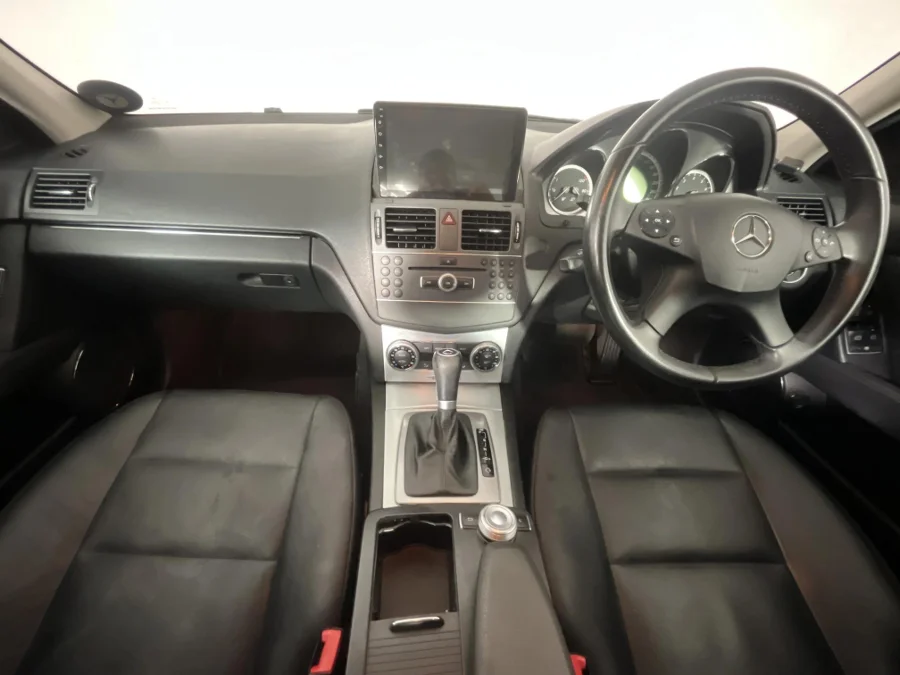 Used 2010 Mercedes-Benz C-Class C300 Avantgarde - WeBuyCars Lansdowne