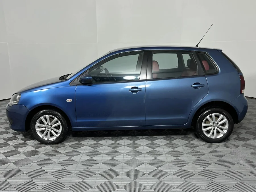 Used 2017 Volkswagen Polo Vivo hatch 1.4 Trendline - WeBuyCars Montana