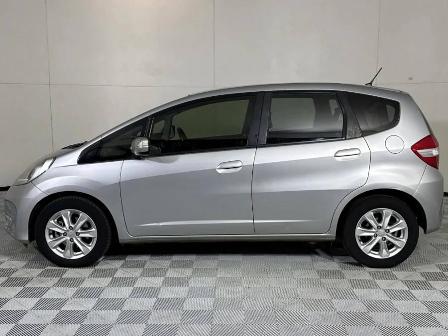 Used 2013 Honda Jazz 1.5 Elegance auto - WeBuyCars Silverlakes