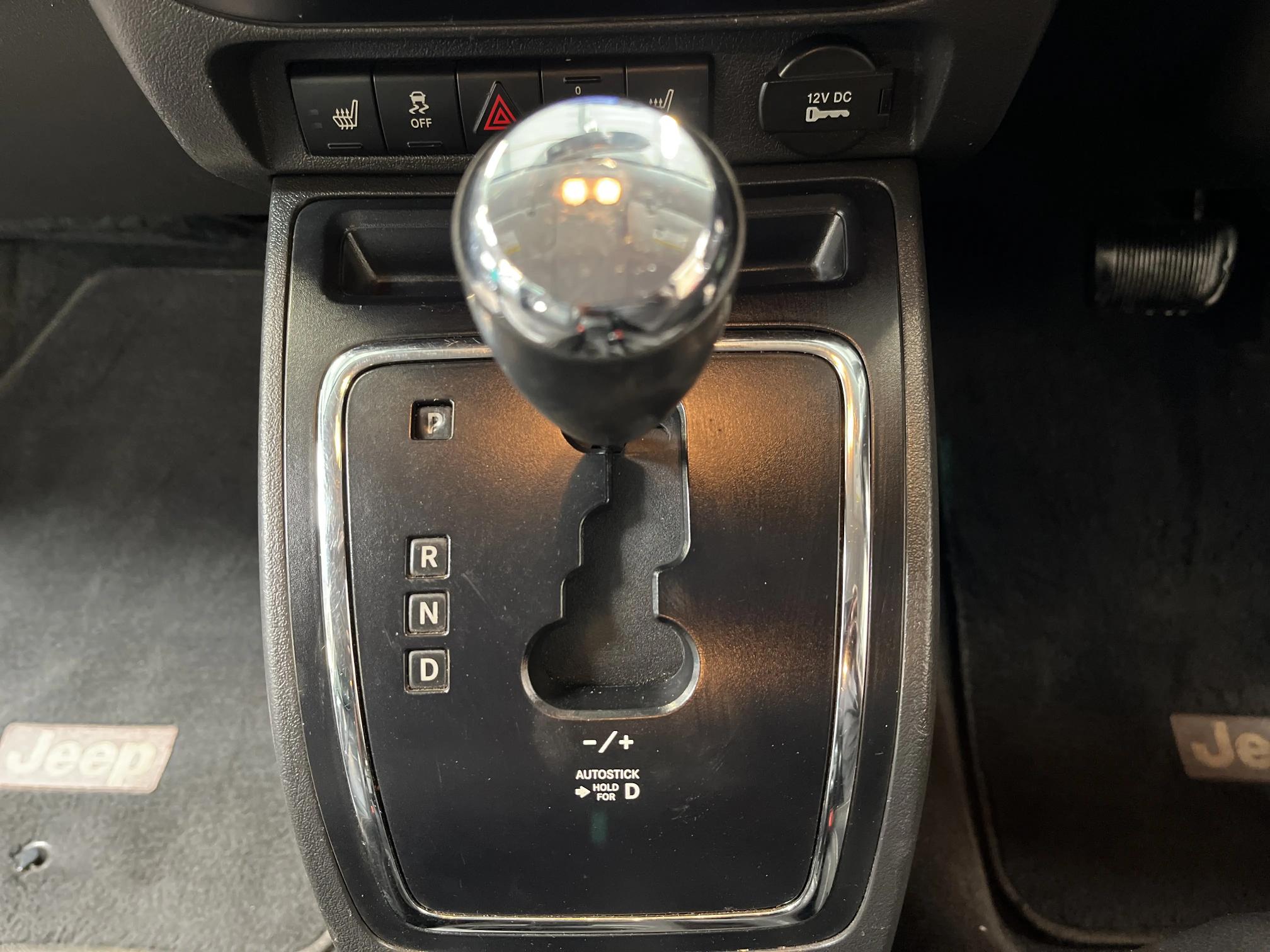 Used 2012 Jeep Compass 2.0L Limited auto CVT