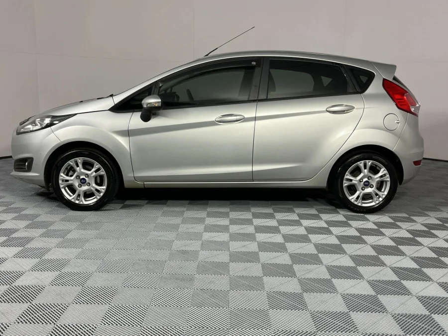 Used 2013 Ford Fiesta 5-door 1.4 Trend - WeBuyCars Brackenfell Cape Town