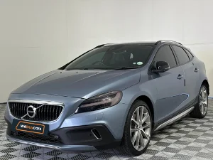 Used 2016 Volvo V40 Cross Country D3 Momentum