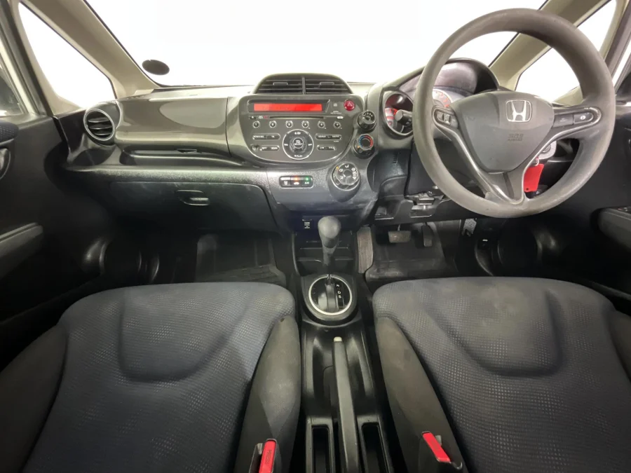 Used 2013 Honda Jazz 1.3 Comfort auto - WeBuyCars Silverlakes