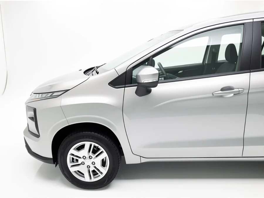 Used 2026 Mitsubishi Xpander 1.5 manual - Suzuki Bassonia