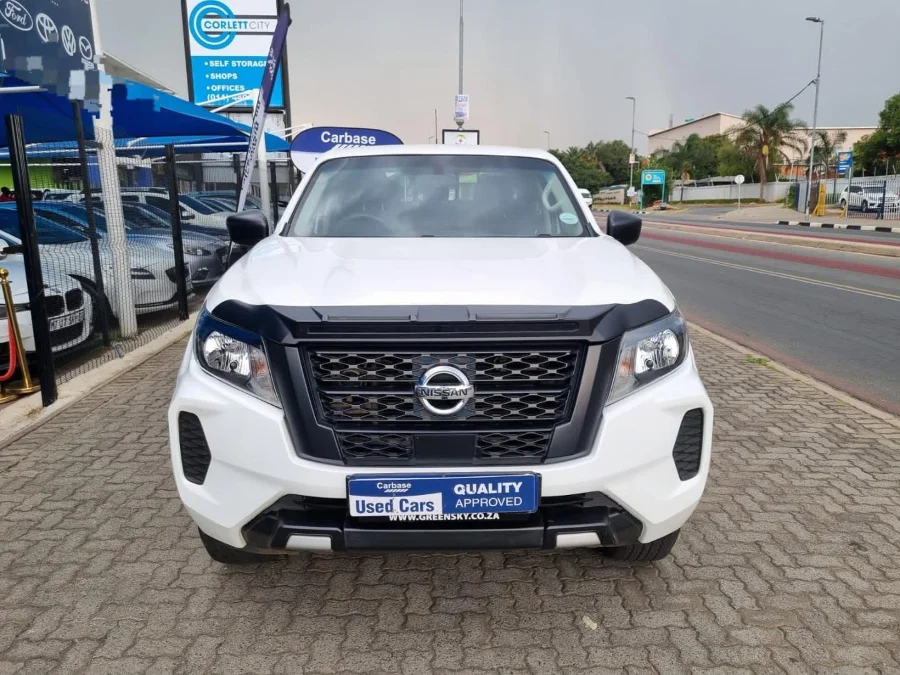 Used 2024 Nissan Navara 2.5DDTi double cab SE Plus auto - Carbase Auto