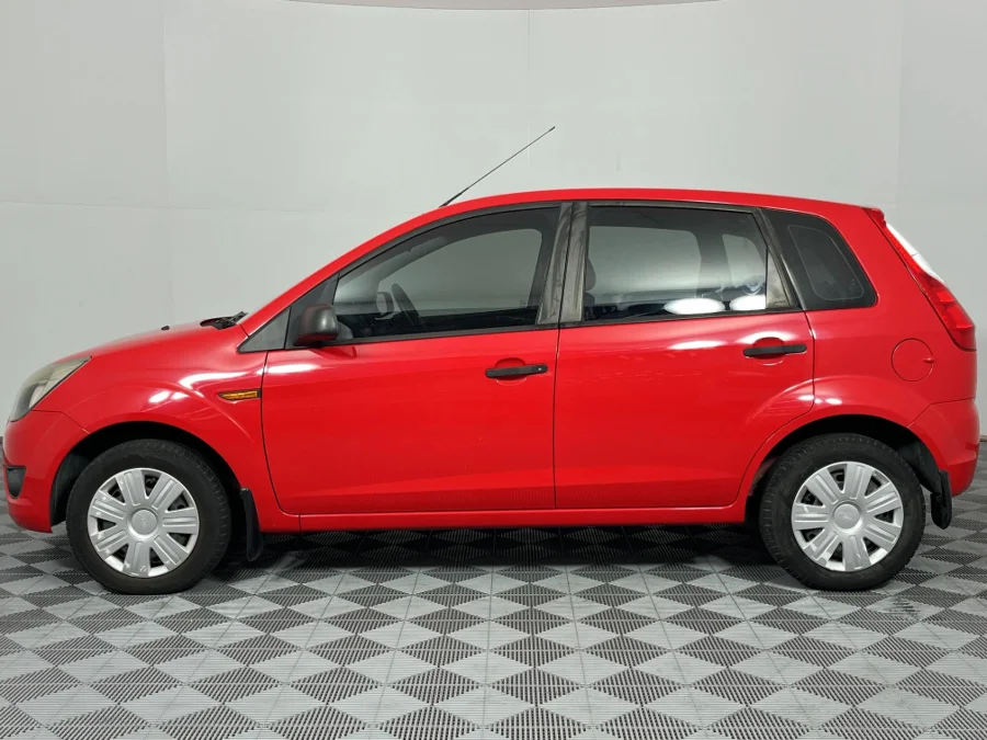 Used 2011 Ford Figo 1.4 Ambiente - WeBuyCars Richmond