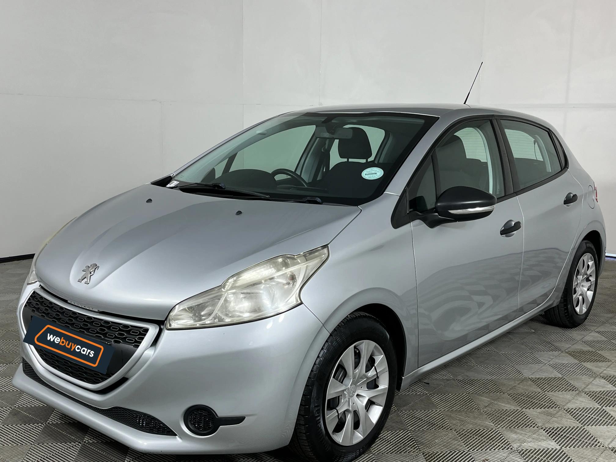 Used 2013 Peugeot 208 5-door 1.6 Allure