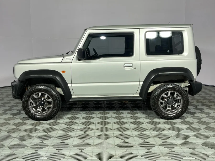 Used 2022 Suzuki Jimny 1.5 GLX AllGrip 3-door auto - WeBuyCars Rustenburg