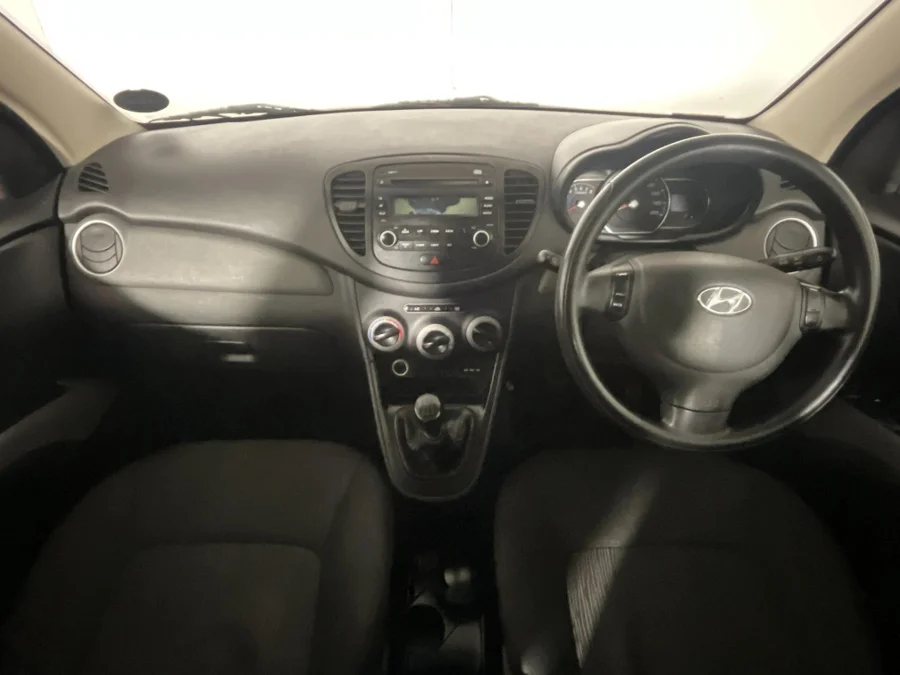 Used 2013 Hyundai i10 1.1 Motion - WeBuyCars Germiston