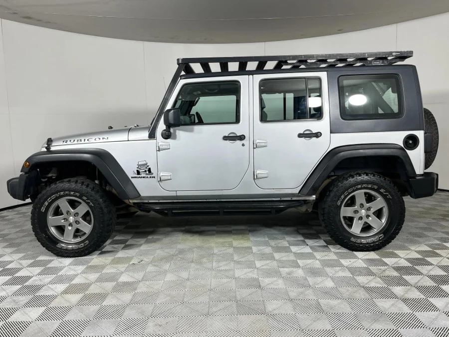 Used 2010 Jeep Wrangler Unlimited 3.8L Rubicon - WeBuyCars  Witbank