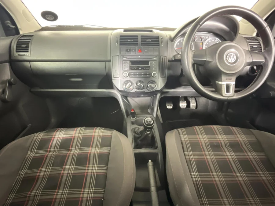 Used 2017 Volkswagen Polo Vivo hatch 1.4 Conceptline - WeBuyCars Germiston