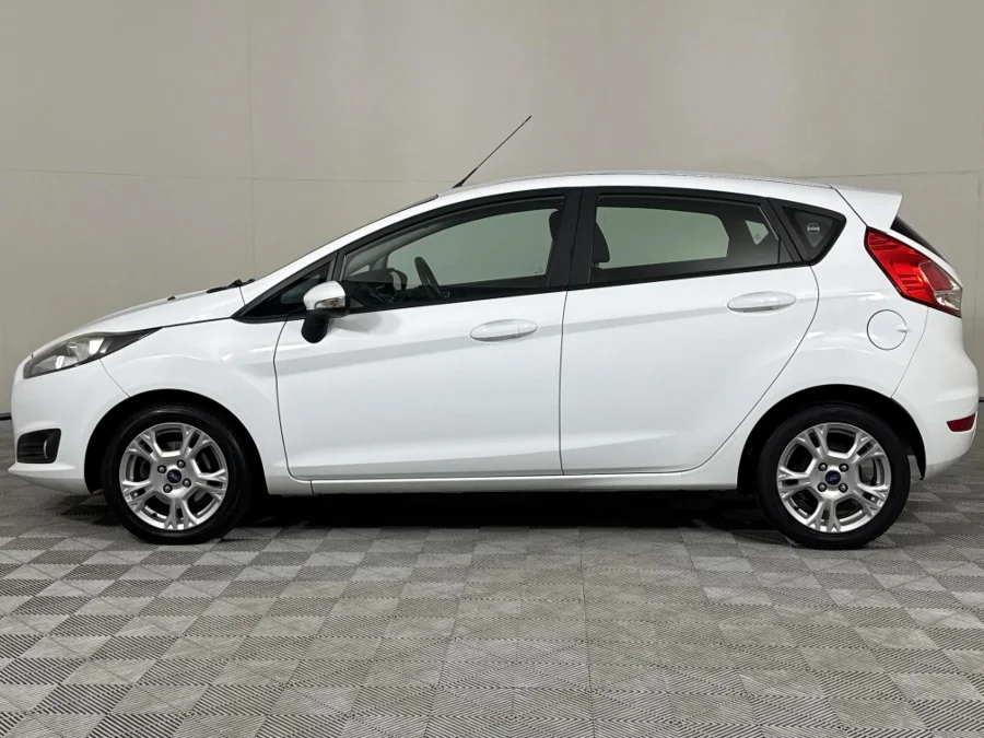 Used 2014 Ford Fiesta 5-door 1.0T Trend - WeBuyCars Vereeniging