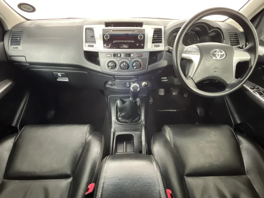 Used 2015 Toyota Fortuner 2.5D-4D - WeBuyCars Montana