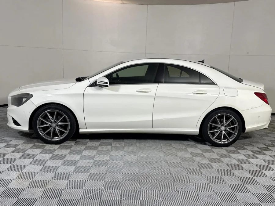 Used 2013 Mercedes-Benz CLA 200 auto - WeBuyCars Midstream
