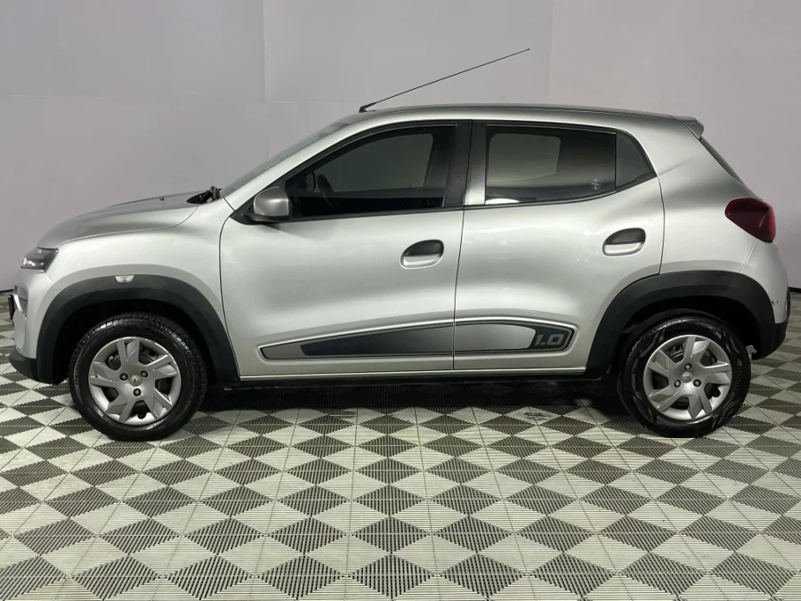 Used 2022 Renault Kwid 1.0 Ultra - WeBuyCars Montana