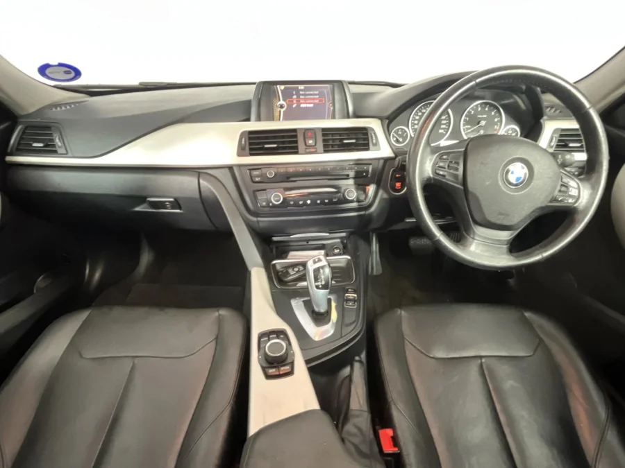 Used 2014 BMW 3 Series 320i sports-auto - WeBuyCars Lansdowne