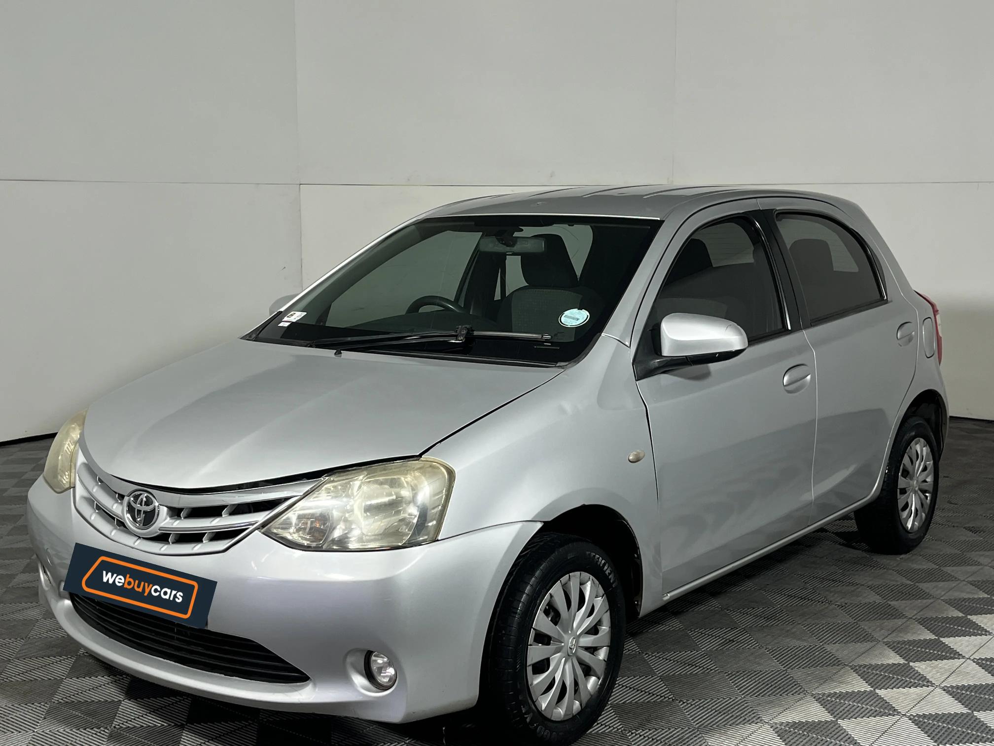 Used 2013 Toyota Etios hatch 1.5 Sprint
