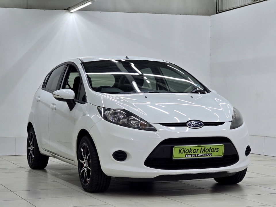 Used 2011 Ford Fiesta 5-door 1.6 Ambiente auto