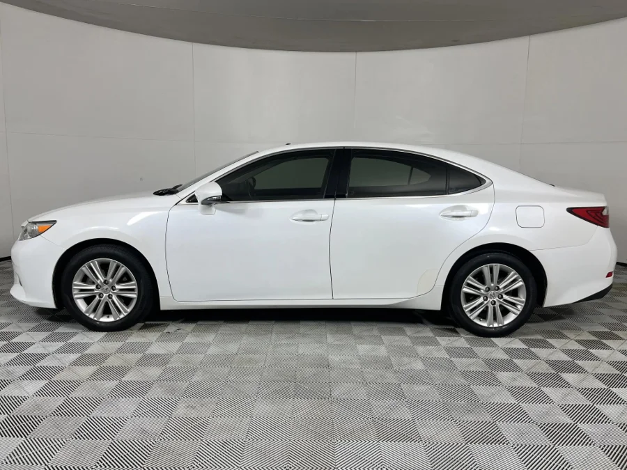 Used 2014 Lexus ES 250 EX - WeBuyCars Silverlakes