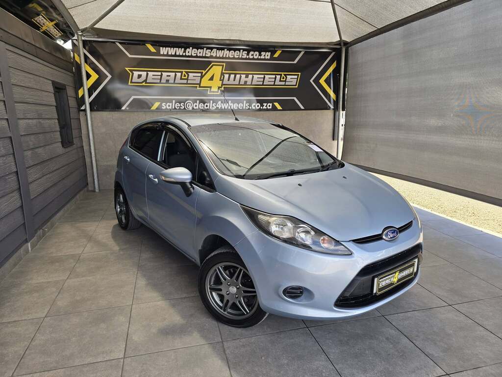 Used 2011 Ford Fiesta 5-door 1.6 Ambiente auto
