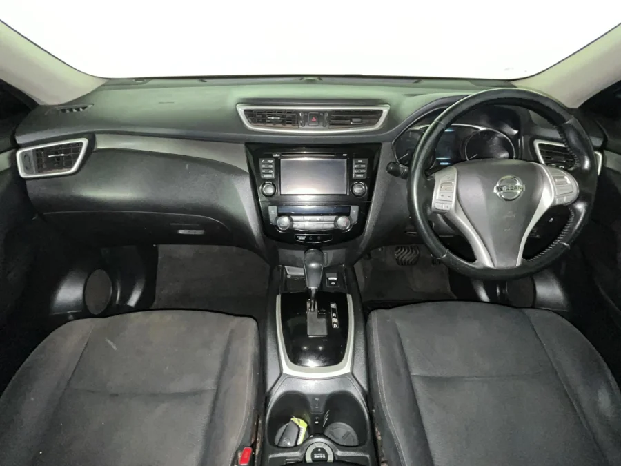 Used 2015 Nissan X-Trail 2.5 4x4 SE - WeBuyCars Germiston