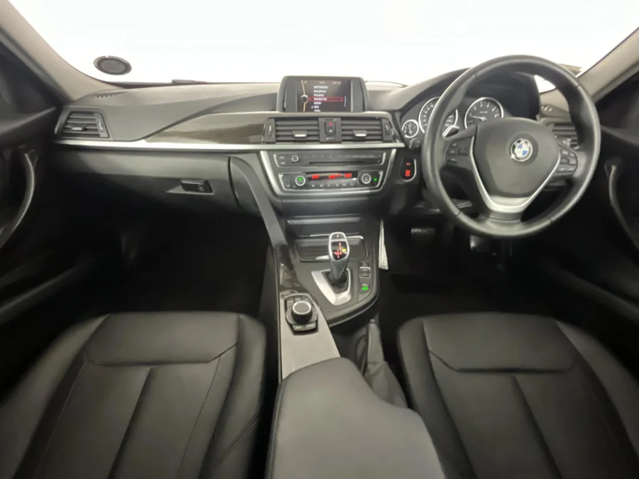 Used 2012 BMW 3 Series 335i Luxury - WeBuyCars Silverlakes