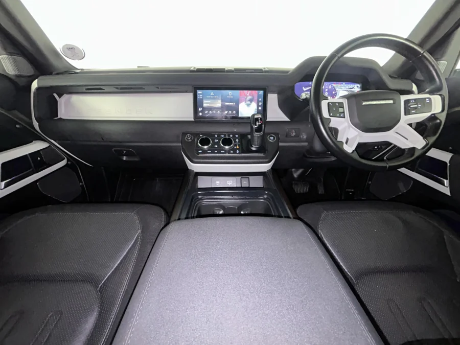 Used 2021 Land Rover Defender 110 D240 X-Dynamic SE - WeBuyCars Richmond