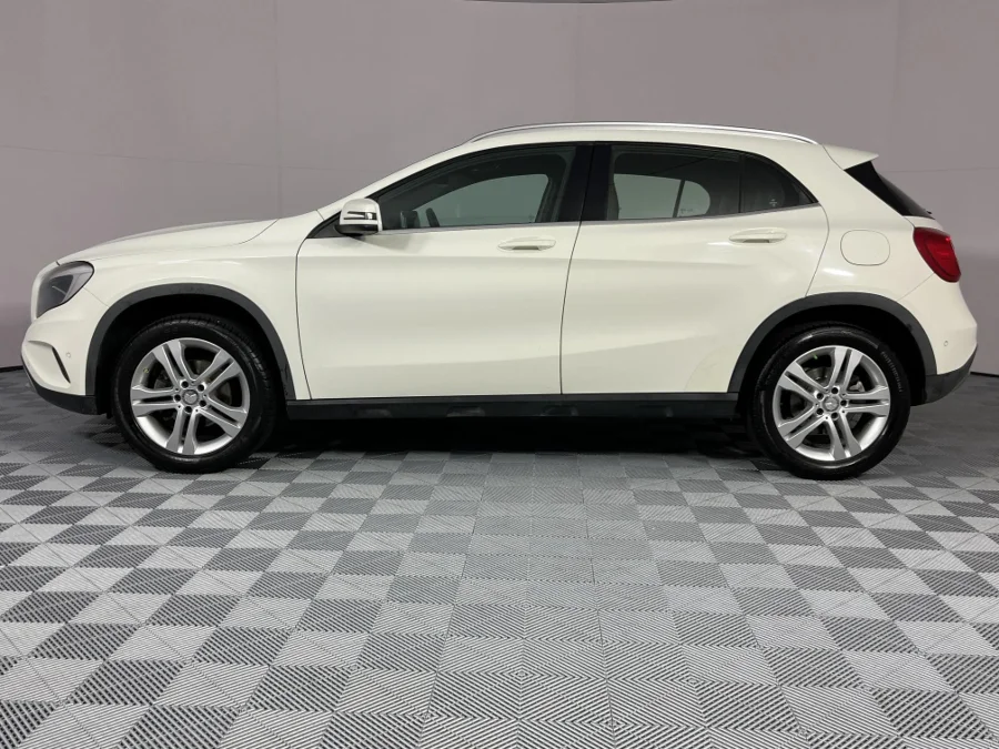 Used 2016 Mercedes-Benz GLA 200 auto - WeBuyCars Brackenfell Cape Town