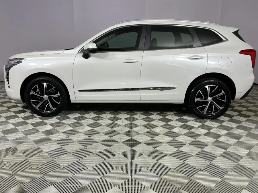 Used 2021 Haval Jolion 1.5T Luxury manual - WeBuyCars Durban