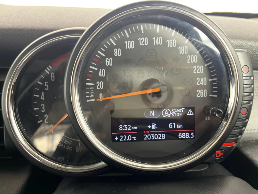 Used 2015 MINI Hatch Cooper Hatch 3-door Seven 7 - WeBuyCars Richmond