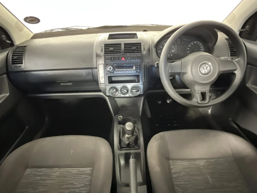 Used 2015 Volkswagen Polo Vivo sedan 1.6 Comfortline - WeBuyCars George