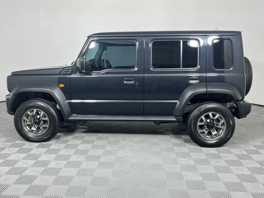 Used 2024 Suzuki Jimny 1.5 GLX AllGrip 5-door manual - WeBuyCars  Witbank
