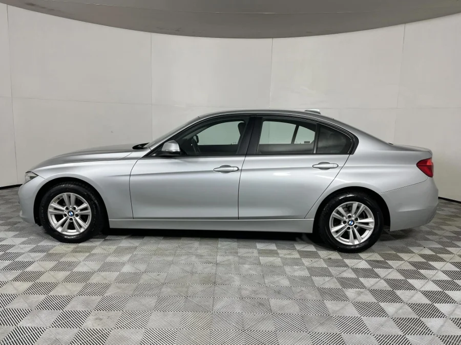 Used 2018 BMW 3 Series 320i sports-auto - WeBuyCars Riverhorse