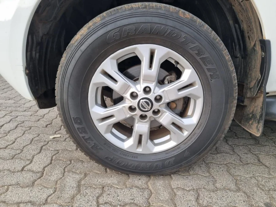 Used 2024 Nissan Navara 2.5DDTi double cab SE Plus auto - Carbase Auto