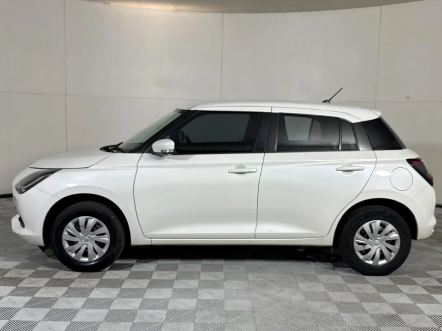 Used 2024 Suzuki Swift 1.2 GL - WeBuyCars Montana