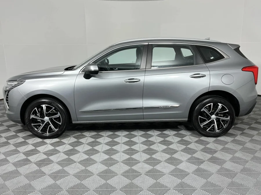 Used 2023 Haval Jolion 1.5T Luxury manual - WeBuyCars Montana