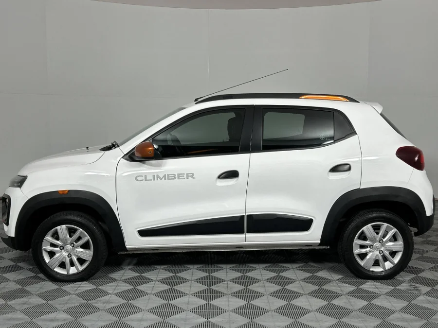 Used 2022 Renault Kwid 1.0 Climber auto - WeBuyCars Richmond