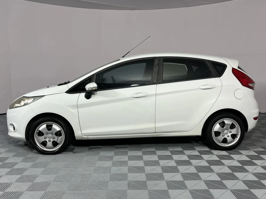 Used 2011 Ford Fiesta 5-door 1.4 Trend - WeBuyCars Brackenfell Cape Town