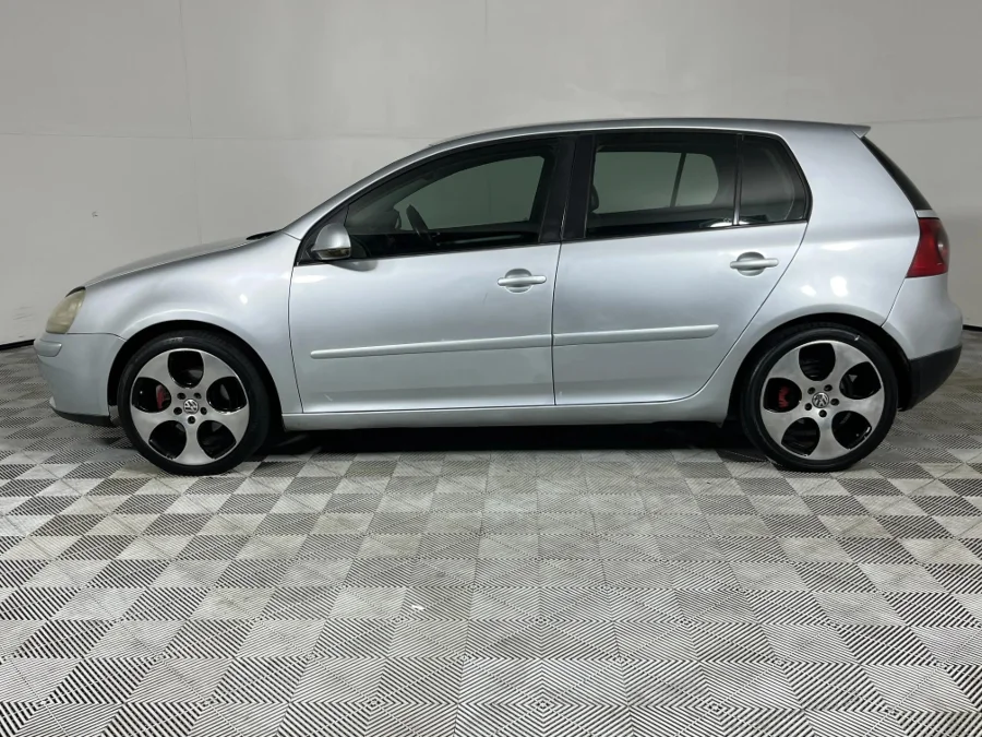 Used 2005 Volkswagen Golf 2.0TDI Sportline - WeBuyCars Riverhorse
