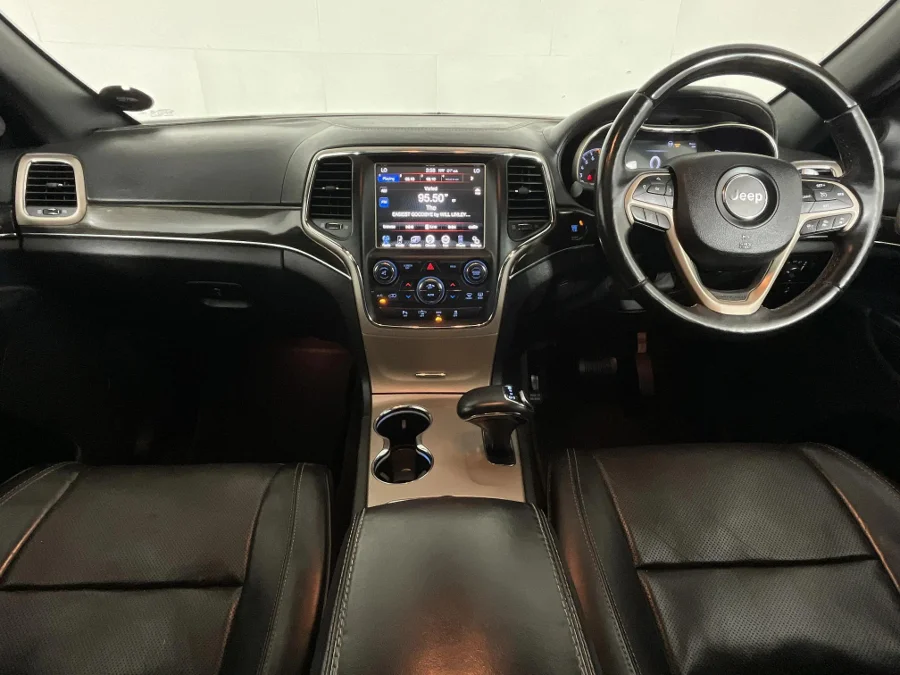 Used 2017 Jeep Grand Cherokee 3.6L Overland - WeBuyCars Gqeberha