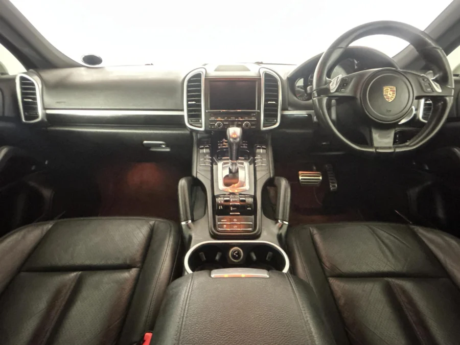 Used 2011 Porsche Cayenne S - WeBuyCars Lansdowne