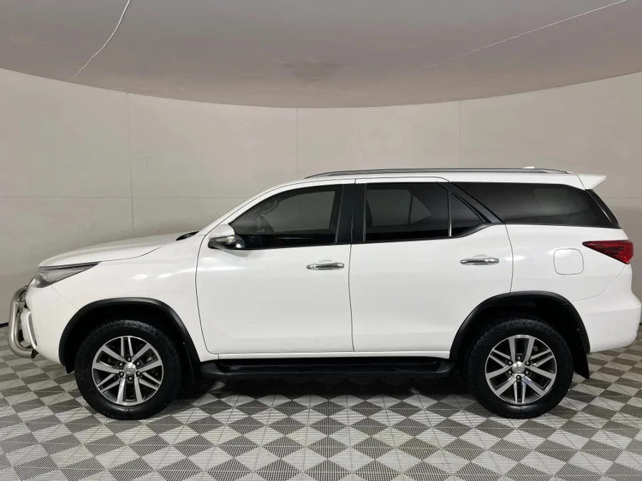 Used 2018 Toyota Fortuner 2.8GD-6 4x4 auto - WeBuyCars JHB South