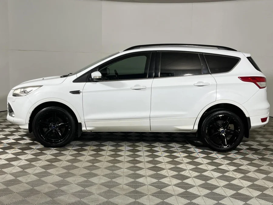 Used 2016 Ford Kuga 2.0TDCi AWD Titanium - WeBuyCars Midstream