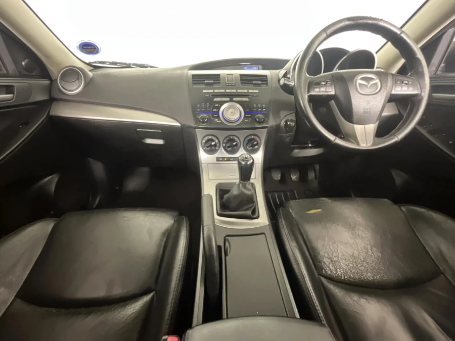 Used 2010 Mazda Mazda3 sedan 1.6 Dynamic - WeBuyCars Riverhorse
