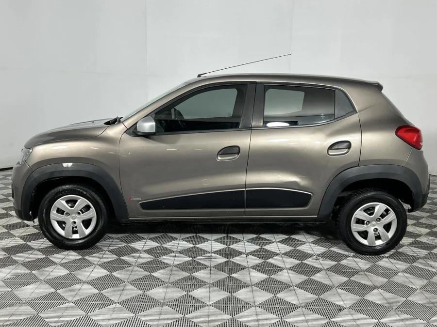 Used 2019 Renault Kwid 1.0 Zen auto - WeBuyCars Richmond