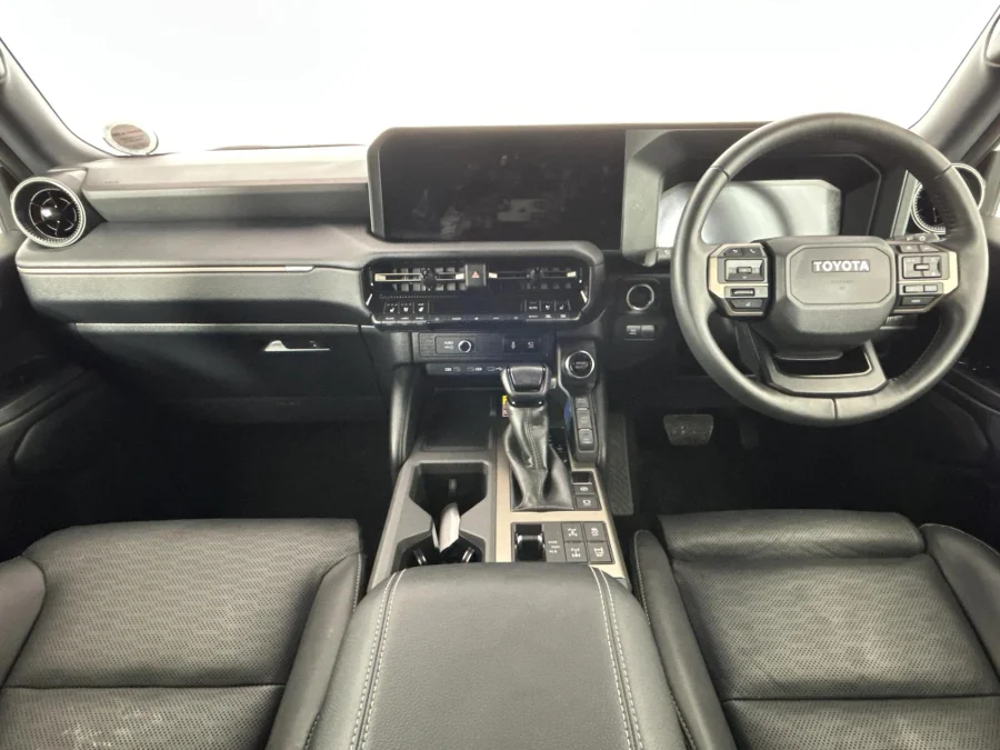 Used 2025 Toyota Land Cruiser Prado 2.8GD VX-R - WeBuyCars Richmond