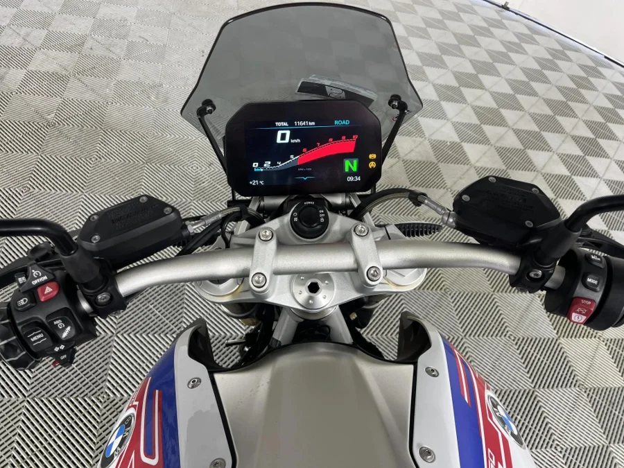 Used 2021 BMW R Series R 1250 R - WeBuyCars Silverlakes