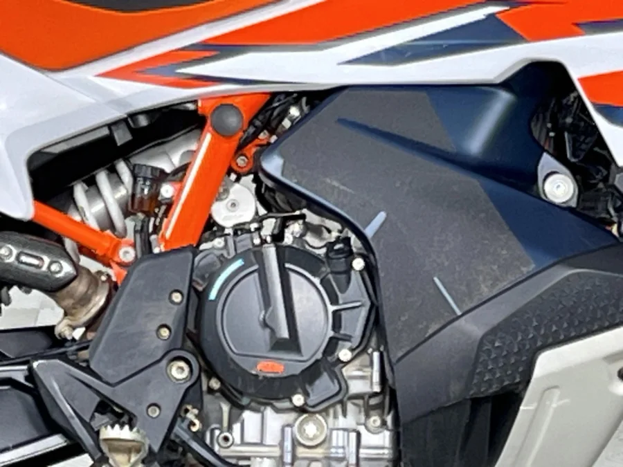 Used 2025 KTM Adventure 890 Adventure R - WeBuyCars Gqeberha